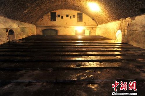 �A��������á����ˑ�(zh��n)�䶴�����D(zhu��n)������(�M�D)