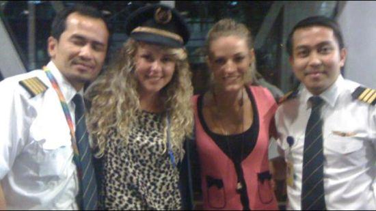 ���ϣ��Ҷ�����Ů���ѺͰ������ա�����ˣ���һ����Ӱ���DƬ��Դ���Ĵ�����ý�w�� 